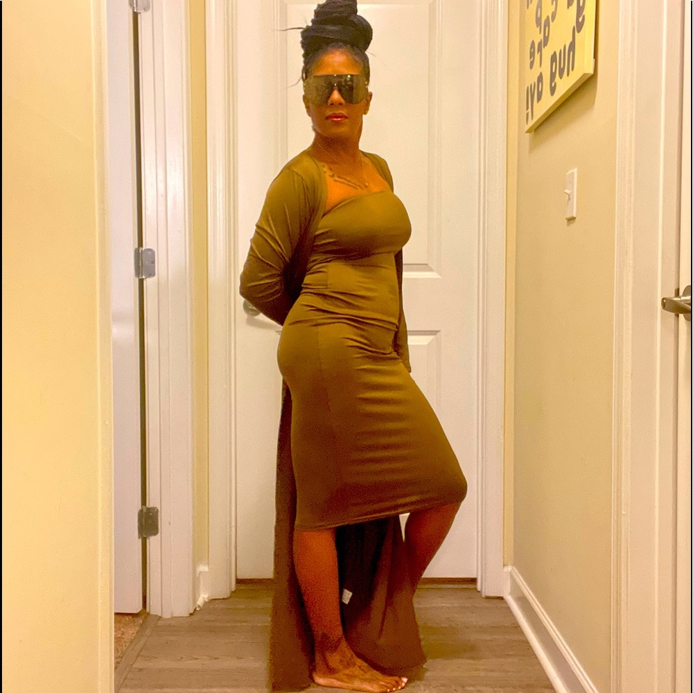 TAYLOR TWO PIECE